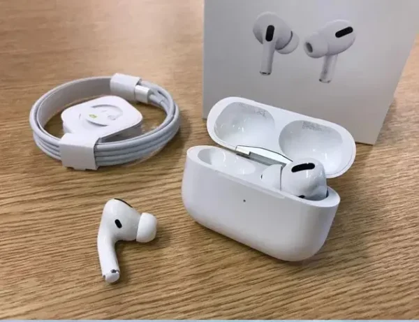 AirPods Pro 1st generation with Wireless Charging Case
